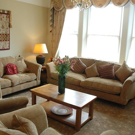 The Bebington Bed & Breakfast エクステリア 写真