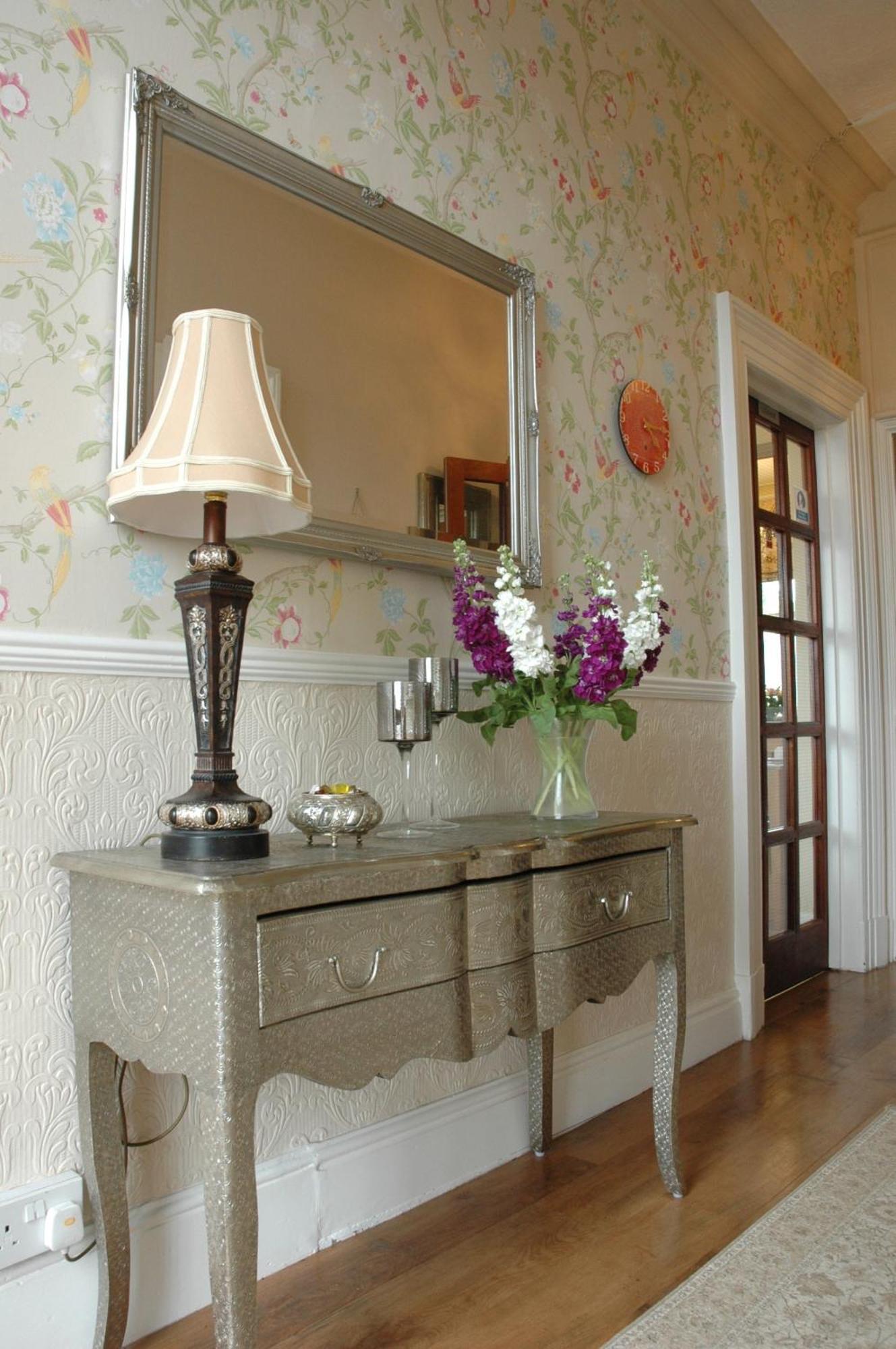 The Bebington Bed & Breakfast エクステリア 写真